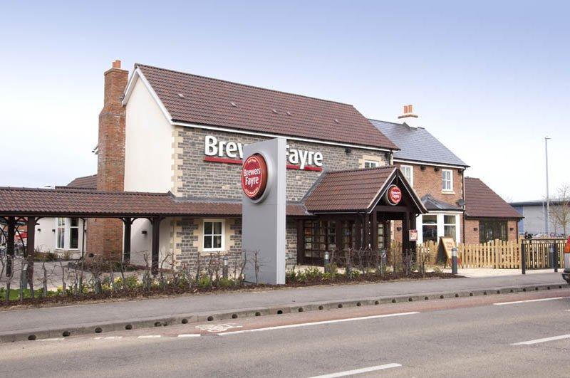 Premier Inn Glastonbury Ngoại thất bức ảnh